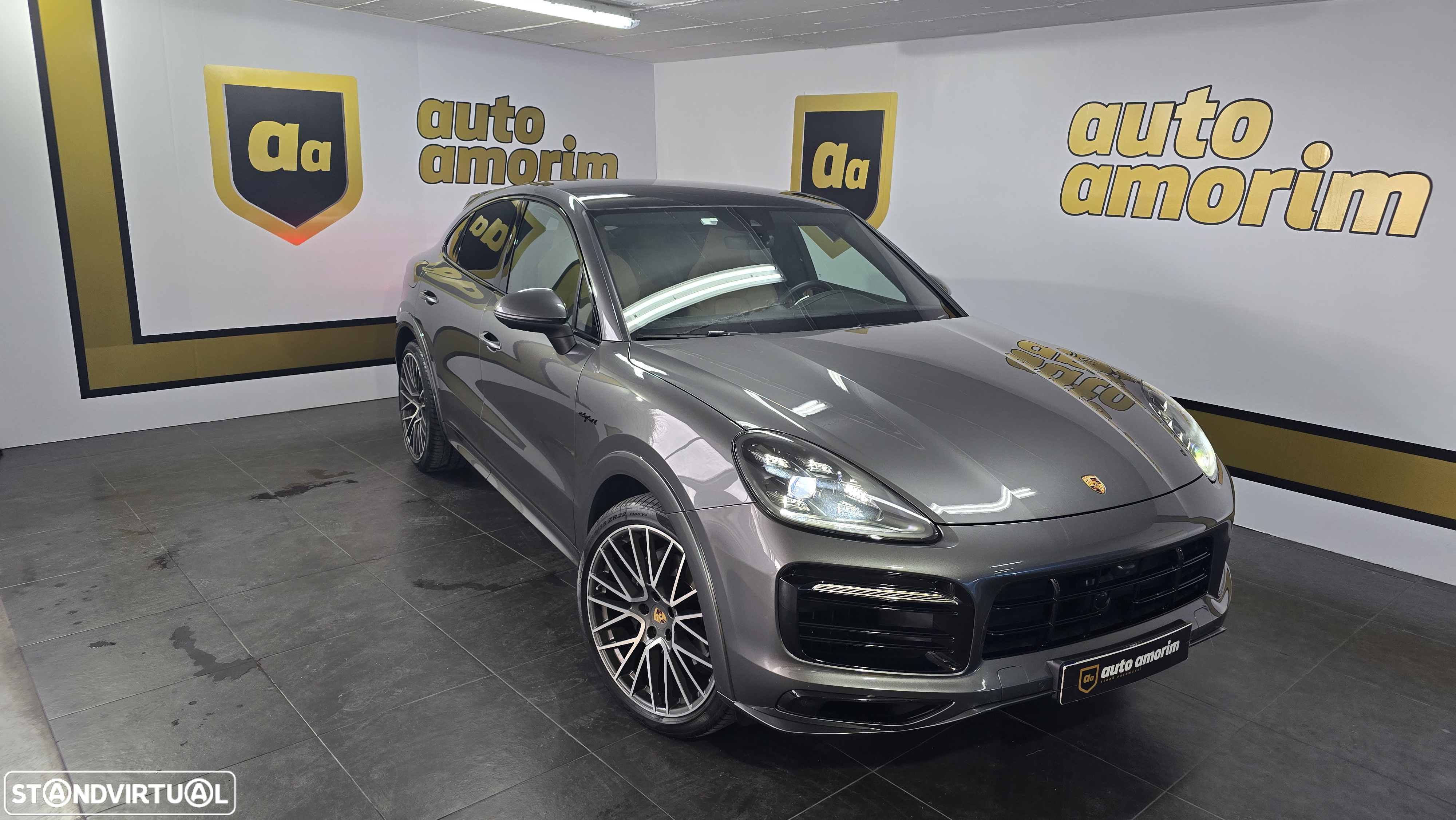 Porsche Cayenne Coupé E-Hybrid - 6