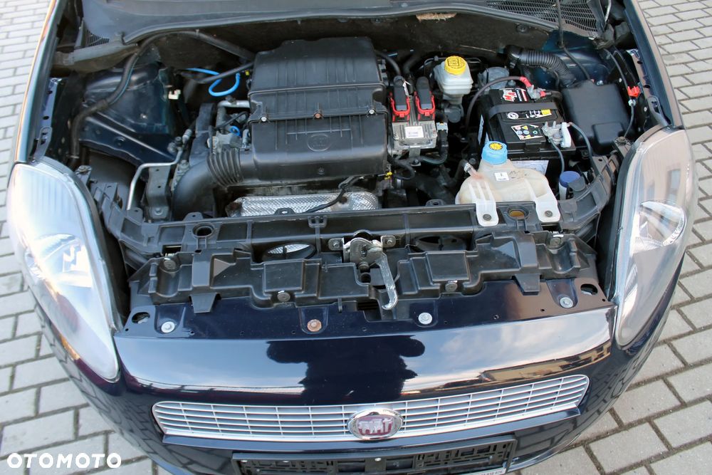 Fiat Punto 1.4 16V Dynamic - 15