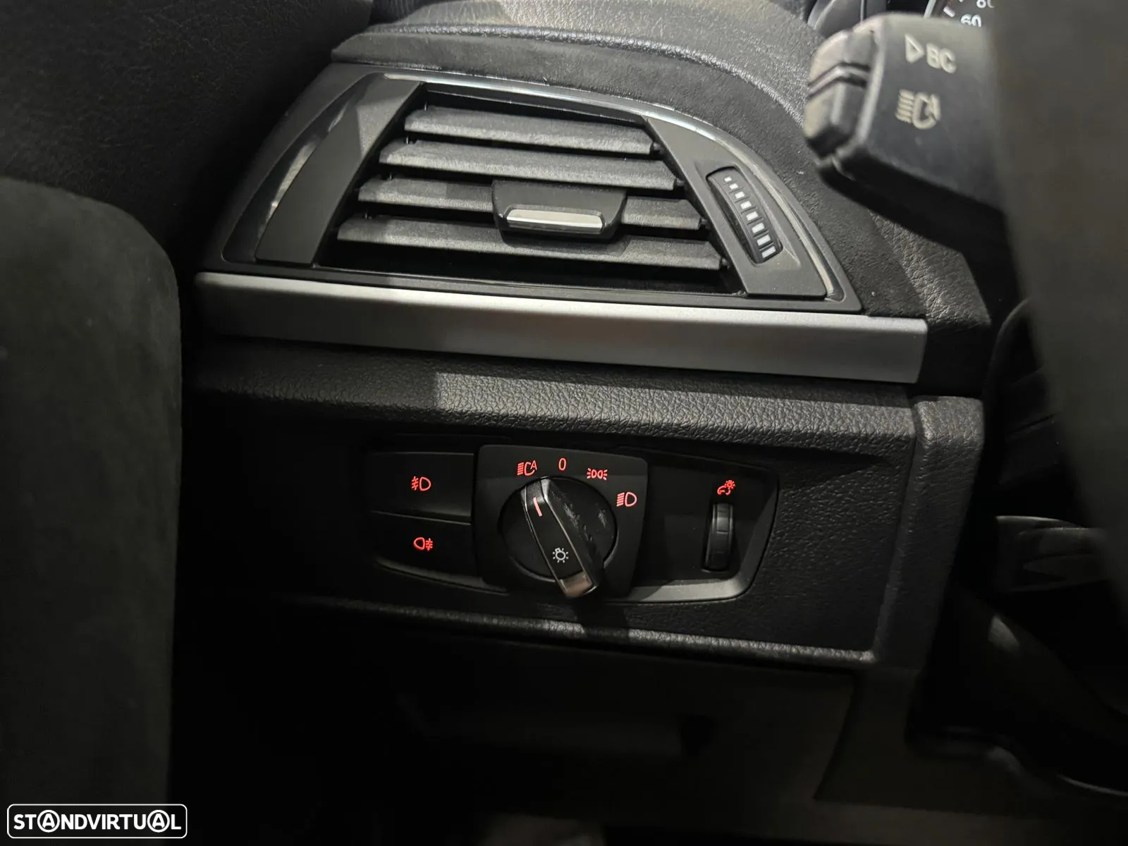 BMW 118 dA Pack M - 25