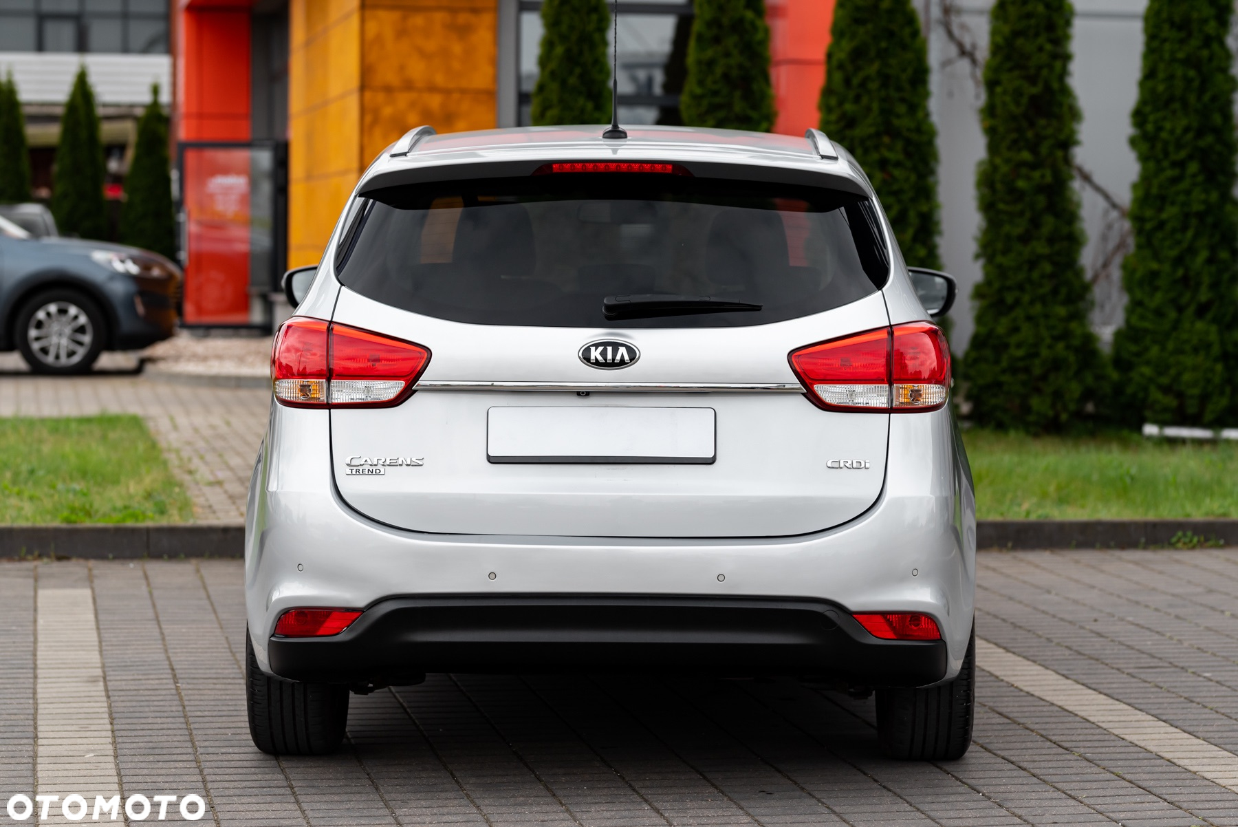 Kia Carens 1.7 CRDi L - 16