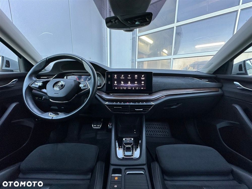 Skoda Octavia 2.0 TDI 4x4 Scout DSG - 5