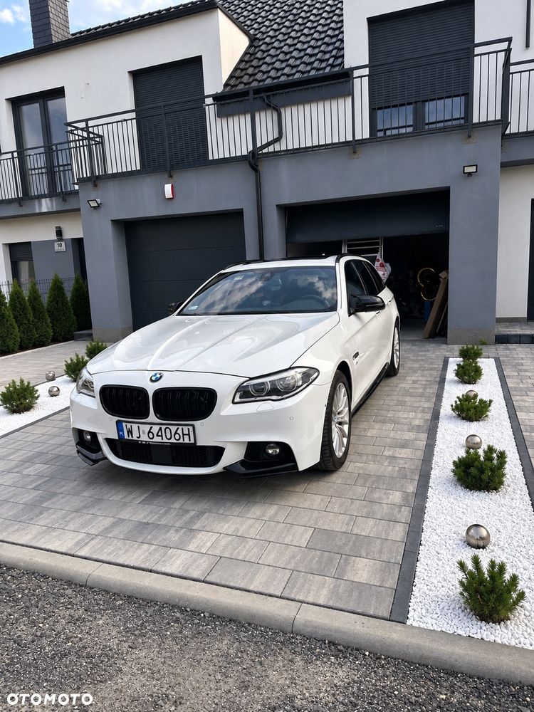 BMW Seria 5 525d xDrive - 2