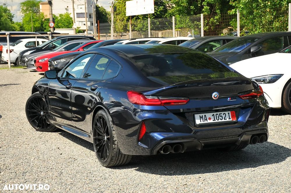 BMW M8 Competition - 3