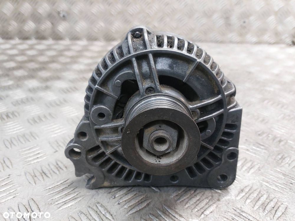 ALTERNATOR AUDI 80 B4 1.9 TDI  028903025E - 5