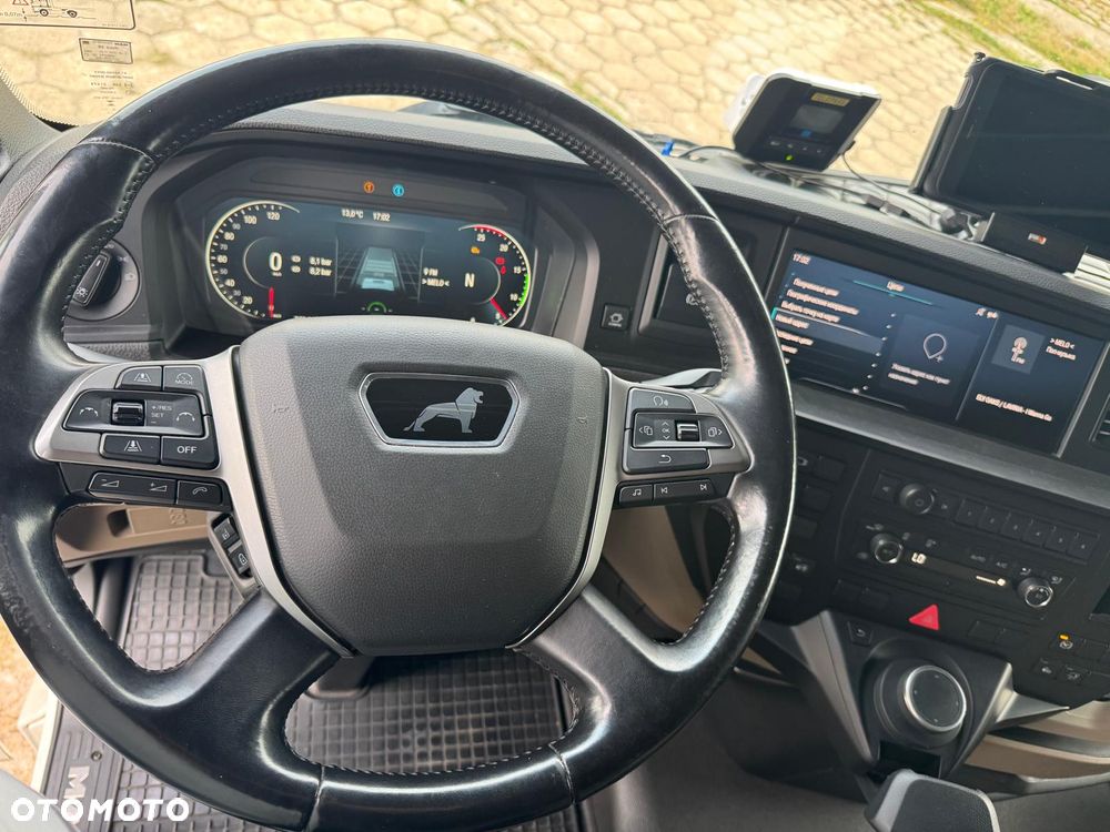 MAN TGX - 13