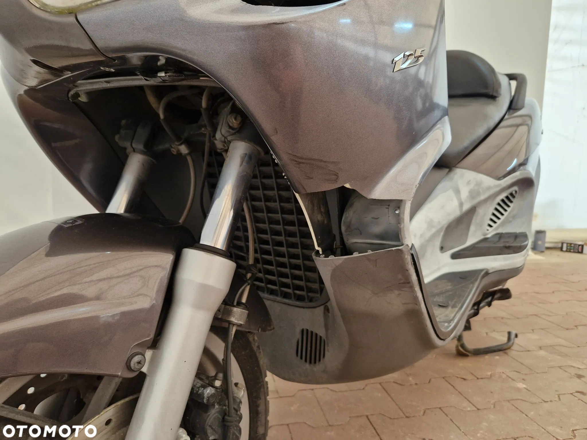 Piaggio X9 - 33
