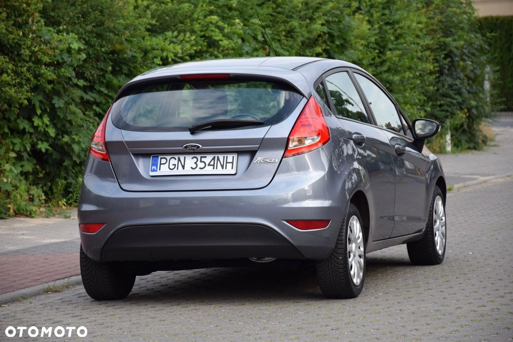 Ford Fiesta 1.25 Champions Edition - 6