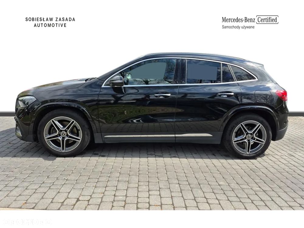 Mercedes-Benz GLA 200 AMG Line - 2