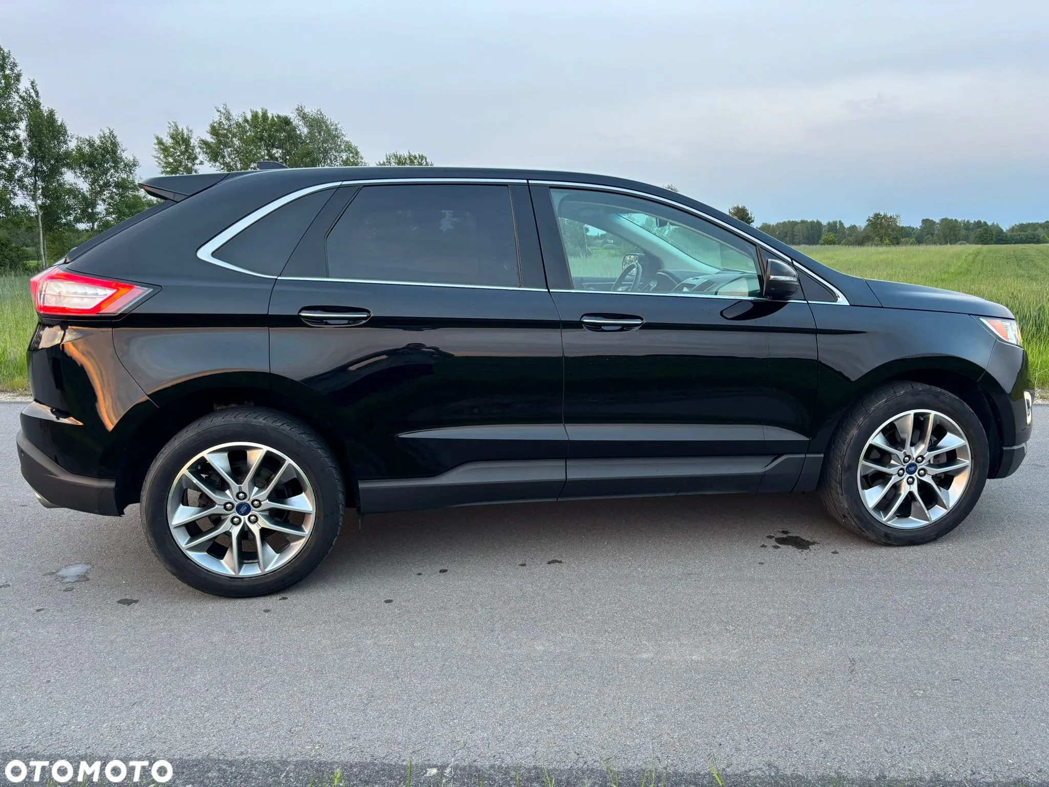 Ford Edge - 5