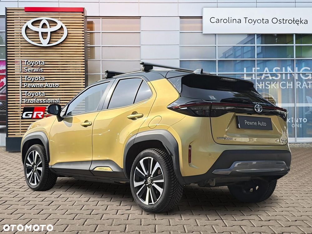 Toyota Yaris Cross Hybrid 1.5 Premiere Edition 4x4 - 7
