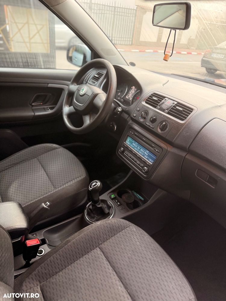 Skoda Fabia 1.2 HTP Family - 5