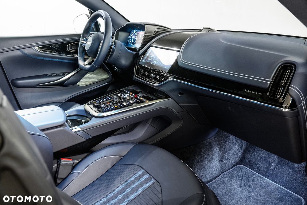 Aston Martin DBX707 - 12