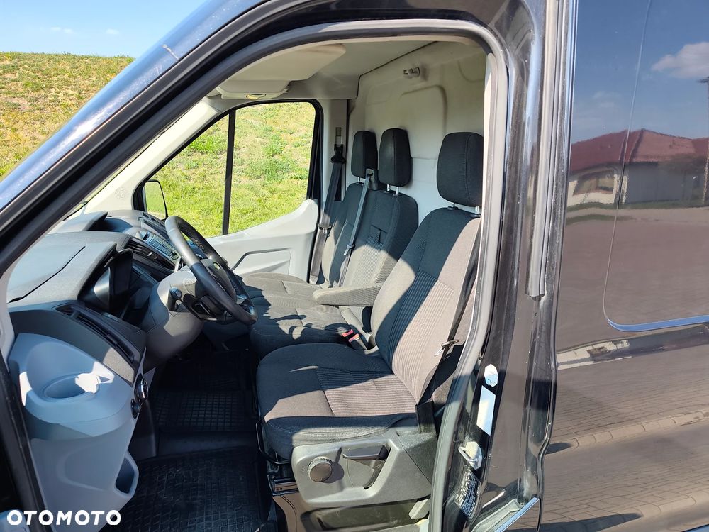 Ford Transit - 10