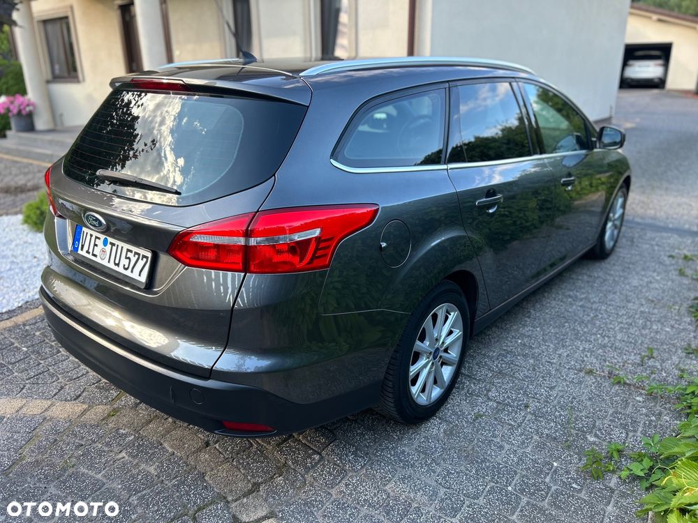 Ford Focus 1.0 EcoBoost Titanium ASS - 4
