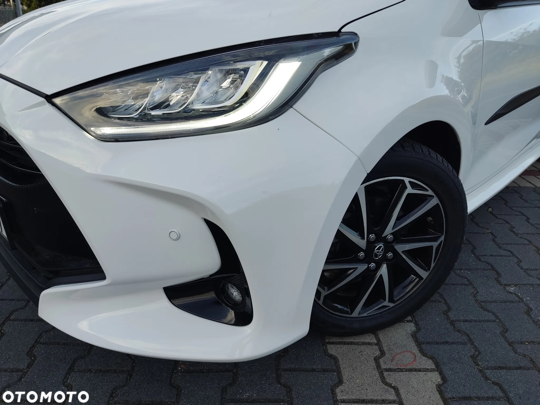 Toyota Yaris Hybrid 1.5 Executive - 15