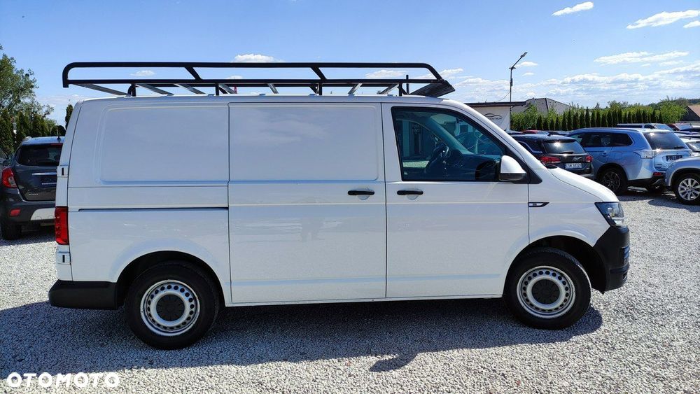 Volkswagen Transporter - 16