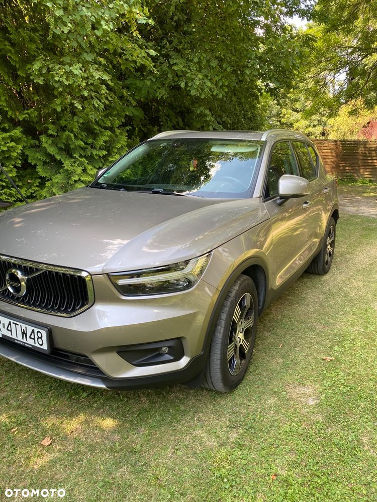 Volvo XC 40 B4 B AWD Momentum Pro - 3