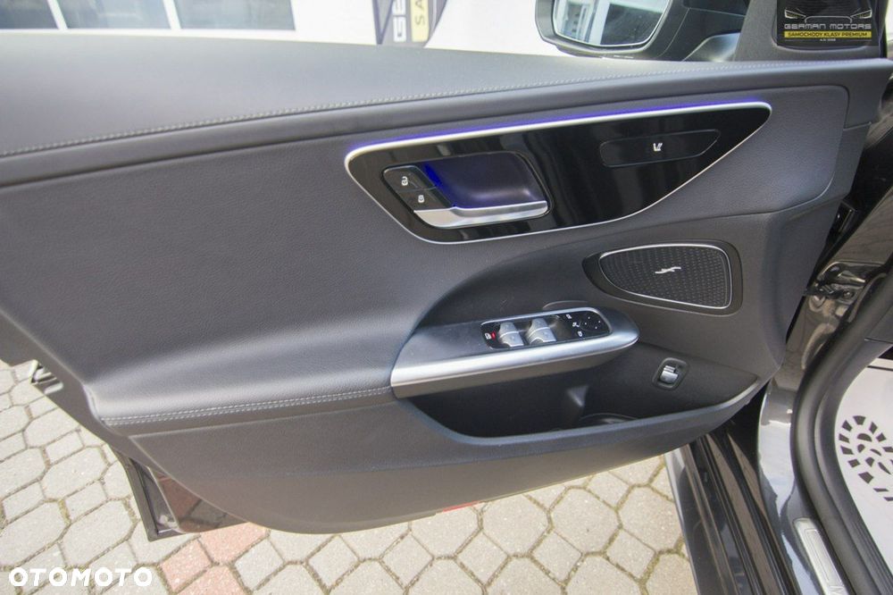 Mercedes-Benz Klasa C - 35