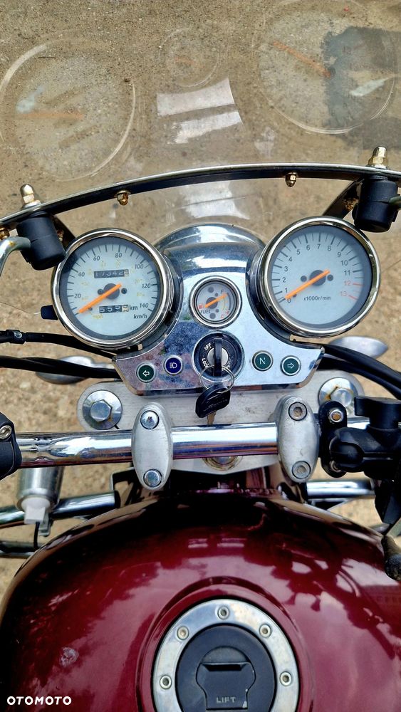 Hyosung GV - 12