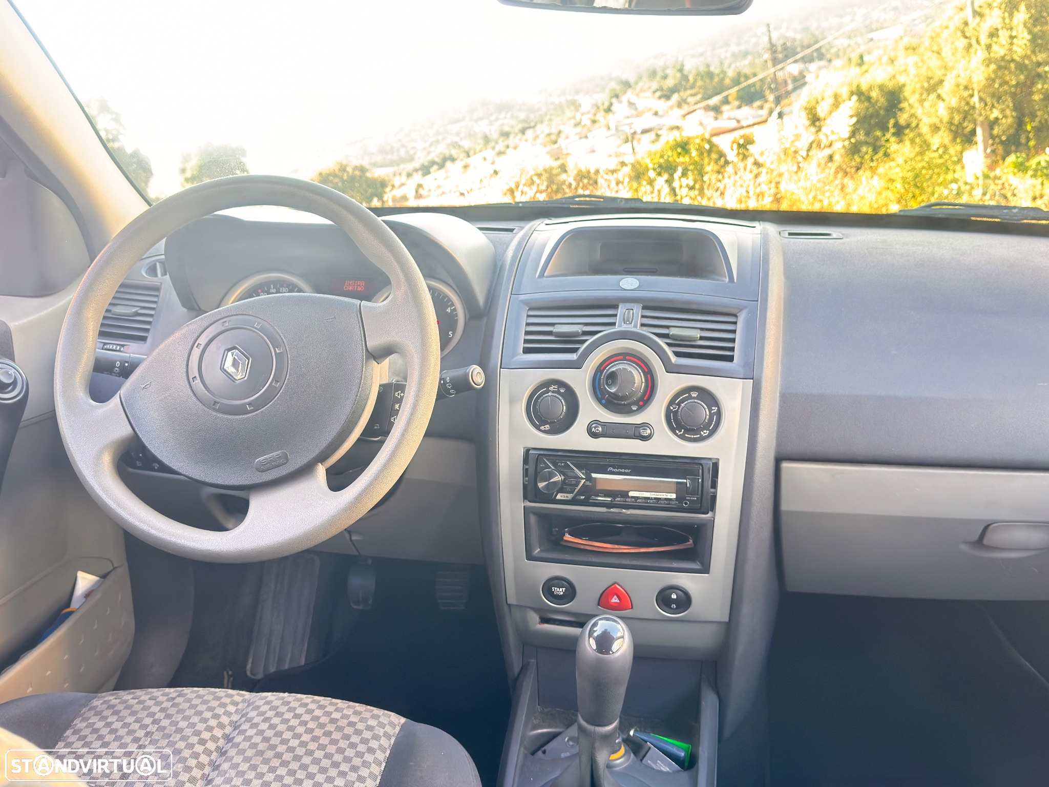 Renault Mégane Break 1.5 dCi Dynamique - 2