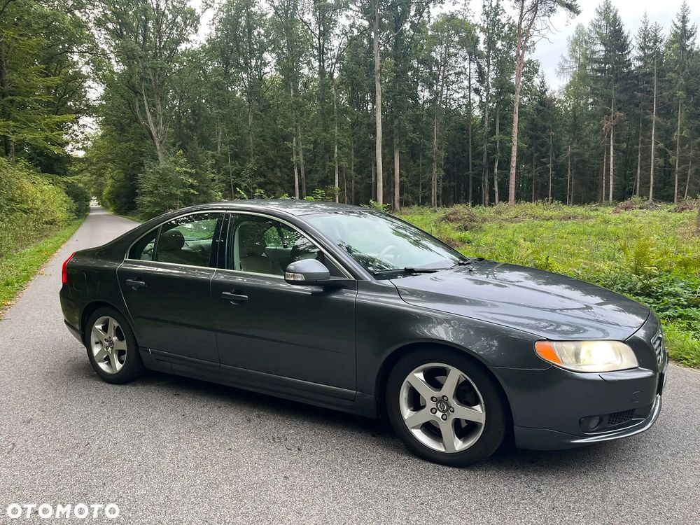 Volvo S80