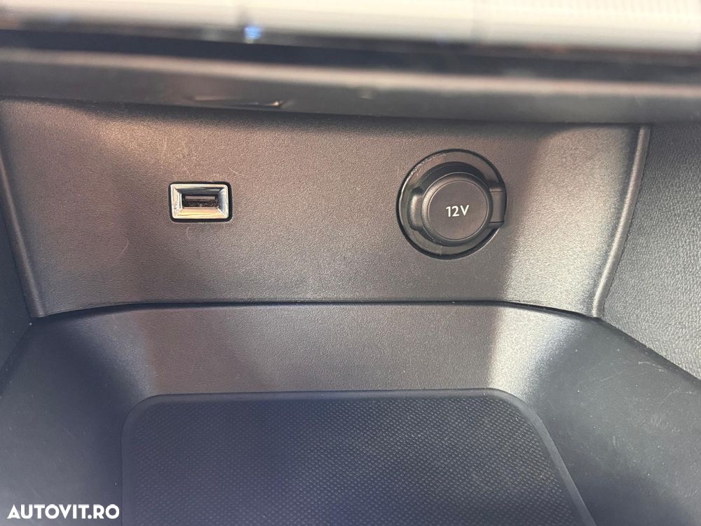Peugeot 3008 BlueHDi 180 Stop & Start EAT8 GT - 32