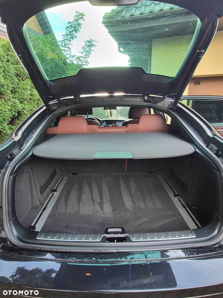 BMW X6 - 8