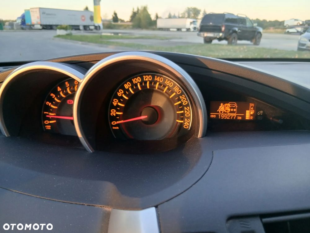 Toyota Verso 1.8 Sol plus NAVI - 16