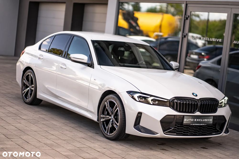 BMW Seria 3 320d mHEV M Sport - 12