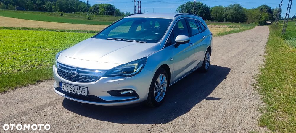 Opel Astra 1.6 CDTI Enjoy - 2