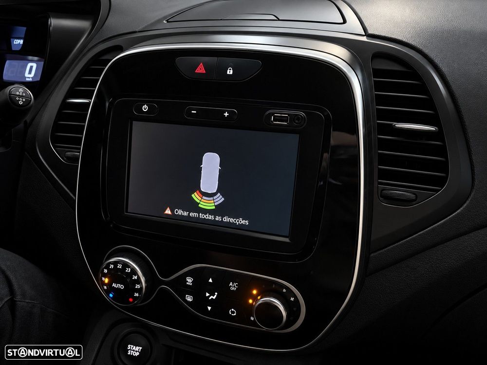 Renault Captur 1.5 dCi Exclusive - 11