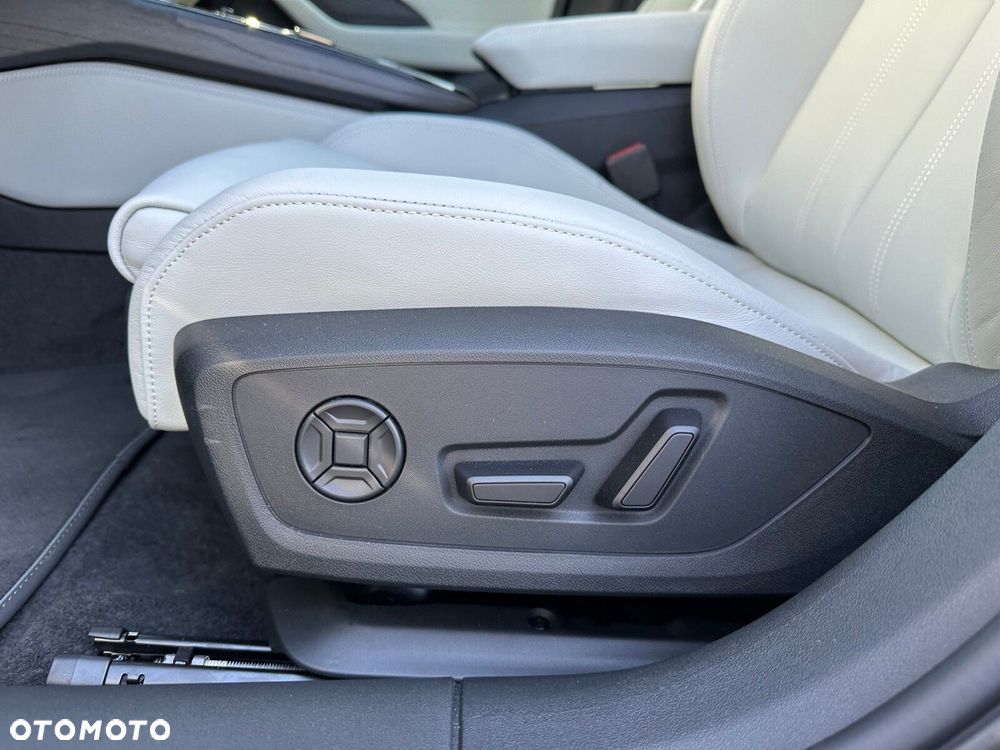 Audi A5 Limousine - 14