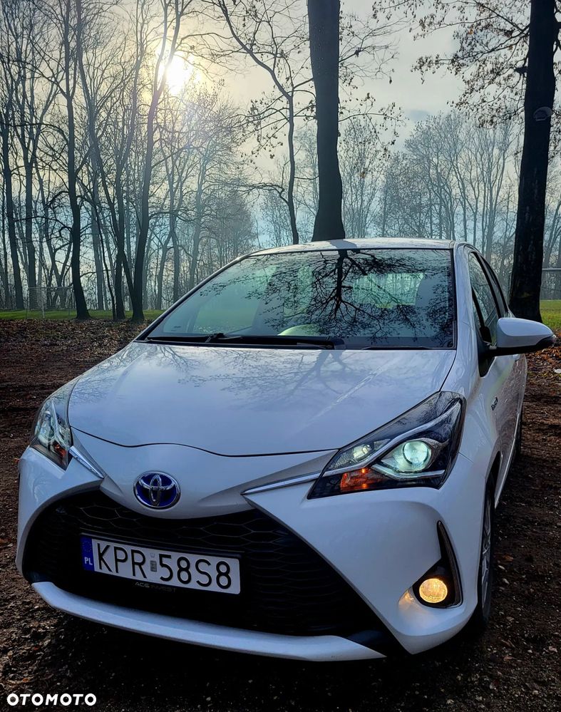 Toyota Yaris - 1