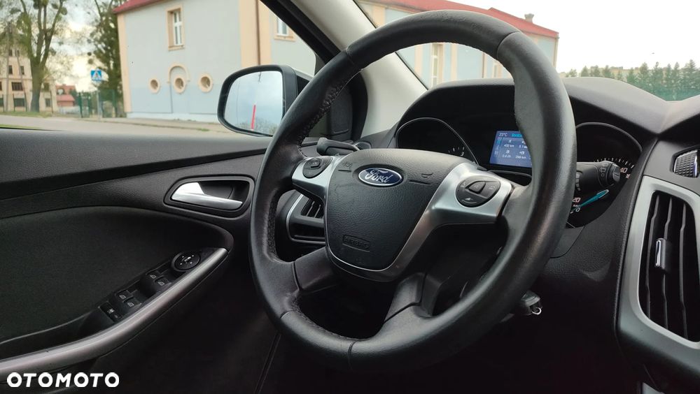 Ford Focus 1.6 TDCi DPF Champions Edition - 14