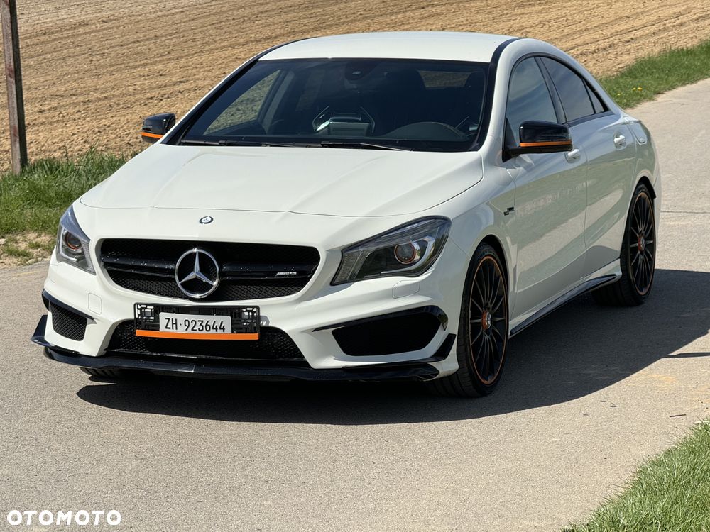 Mercedes-Benz CLA AMG 45 4-Matic - 11
