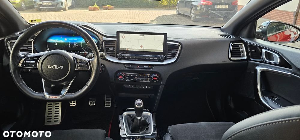 Kia ProCeed 1.5 T-GDI GT Line - 10