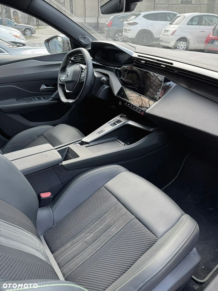 Peugeot 408 1.2 PureTech GT S&S EAT8 - 4