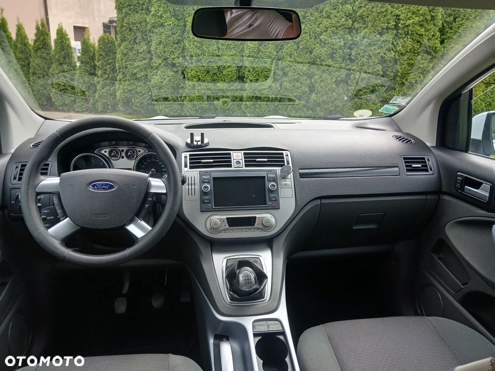 Ford Kuga 2.0 TDCi 2x4 Individual - 7