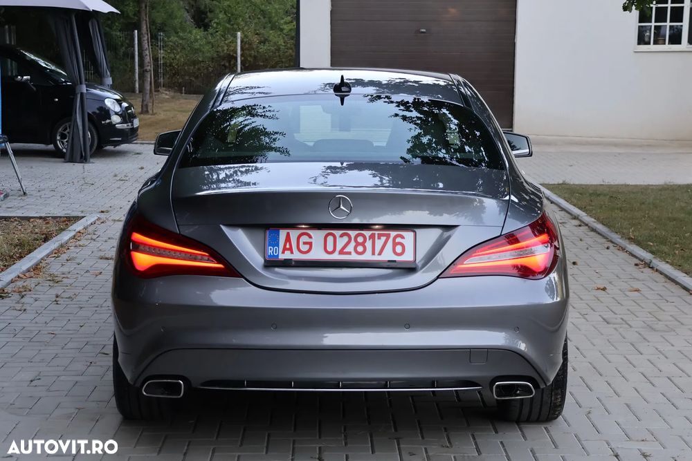 Mercedes-Benz CLA 220 CDI 7G-DCT AMG Line - 5