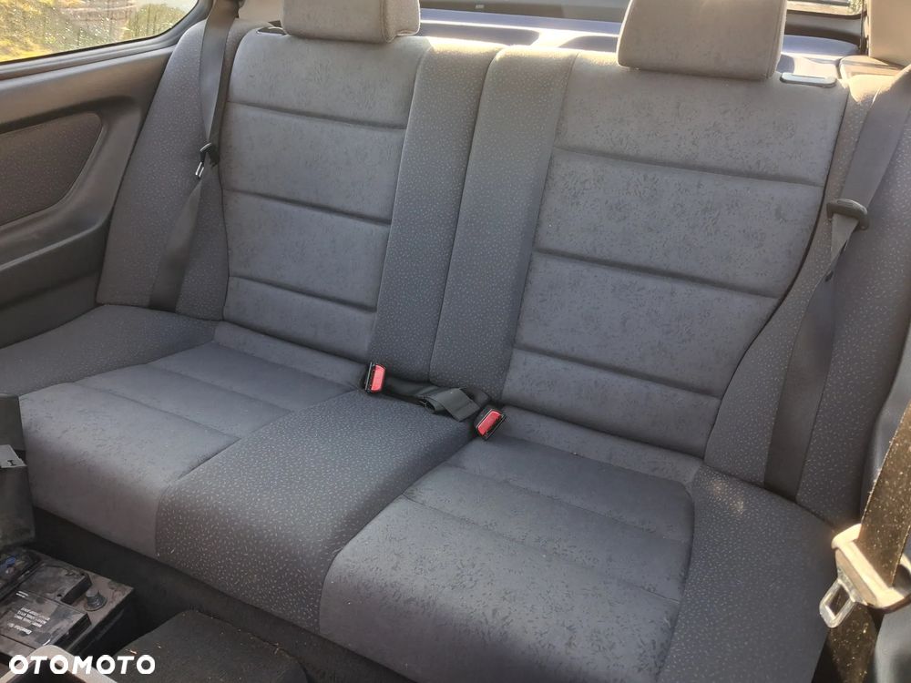 BMW Seria 3 - 13