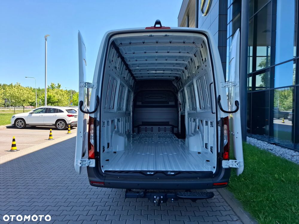 Mercedes-Benz Sprinter 317 CDI Furgon PRO Ekstra Długi 4325+mm - 15