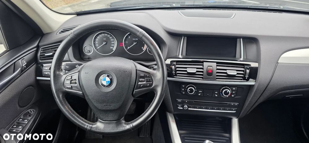 BMW X3 xDrive20d - 11