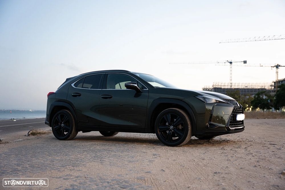 Lexus UX 250h Special Edition (LCA) - 7