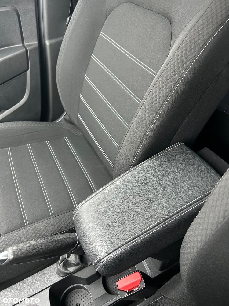 Dacia Duster 1.0 TCe Comfort - 36