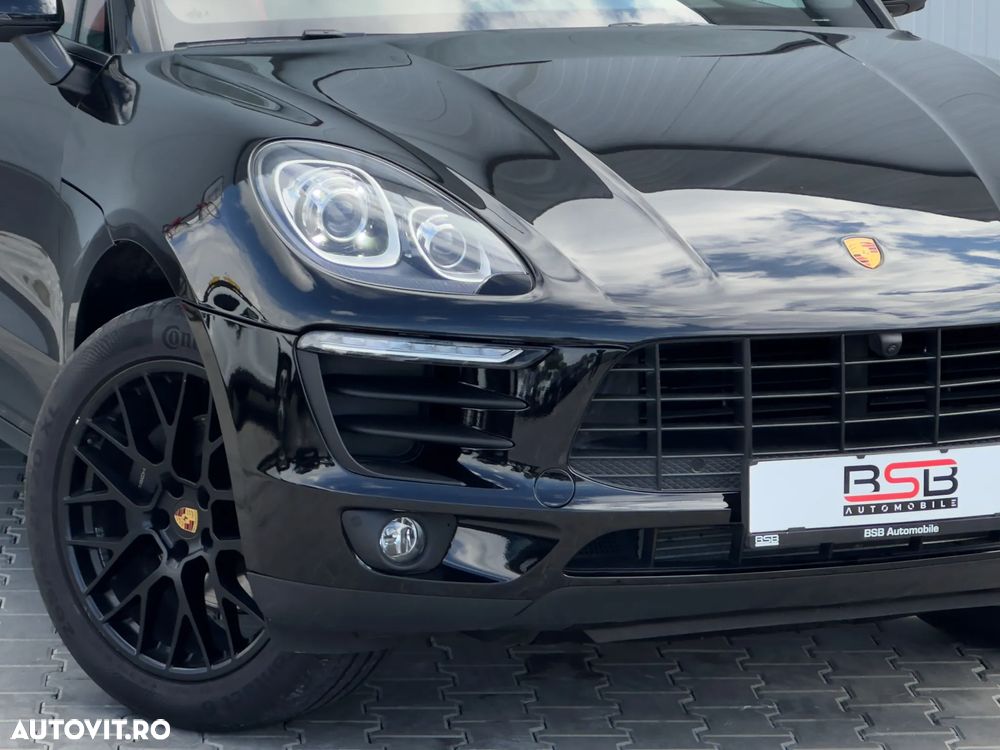 Porsche Macan Standard - 36