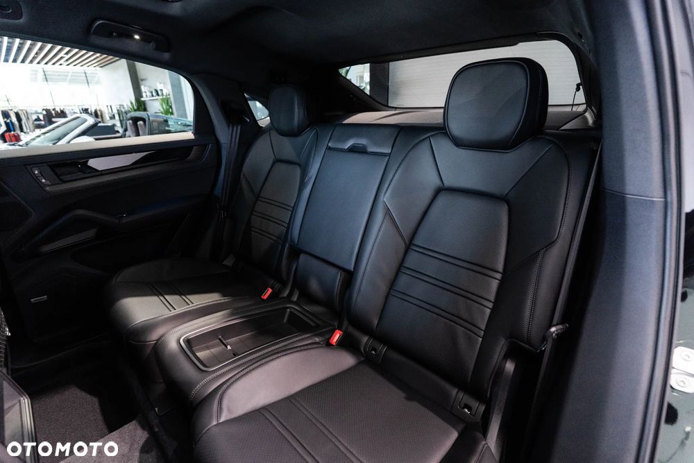 Porsche Cayenne E-Hybrid PHEV - 12