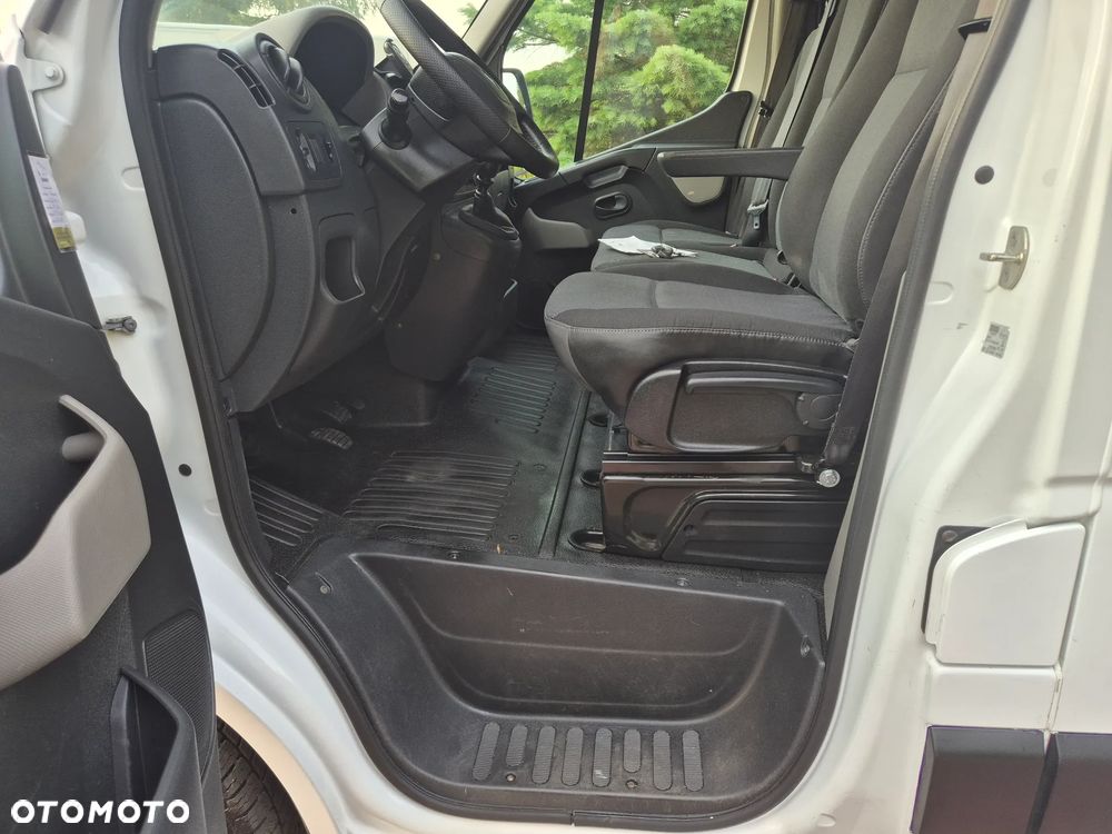 Renault Master - 29