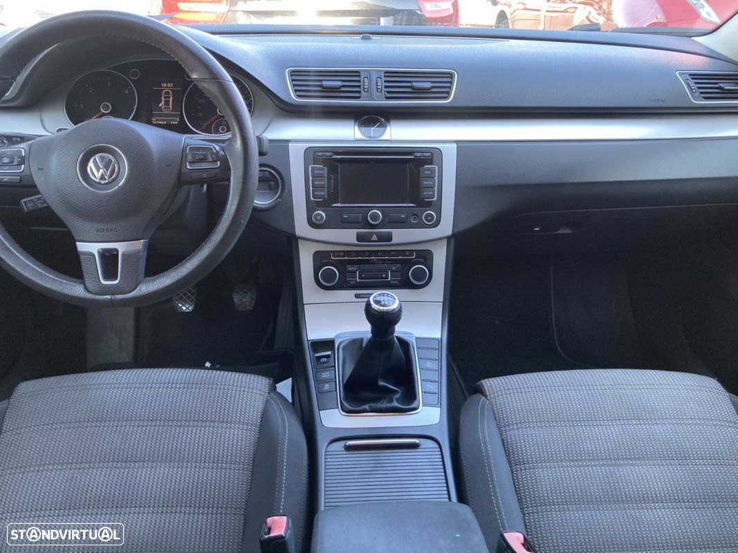 VW Passat CC 2.0 TDi BlueMotion - 4
