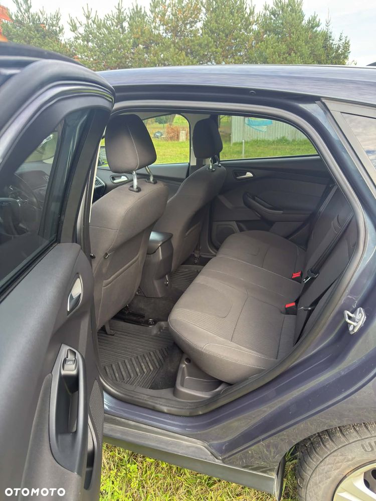 Ford Focus - 8