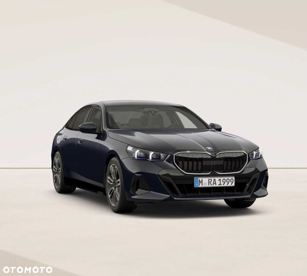 BMW Seria 5 520d xDrive mHEV M Sport - 7